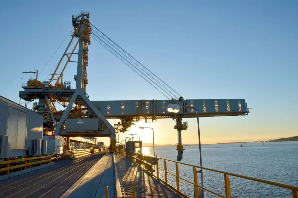 Ship-loading infrastructure featured in Baseline’s project portfolio